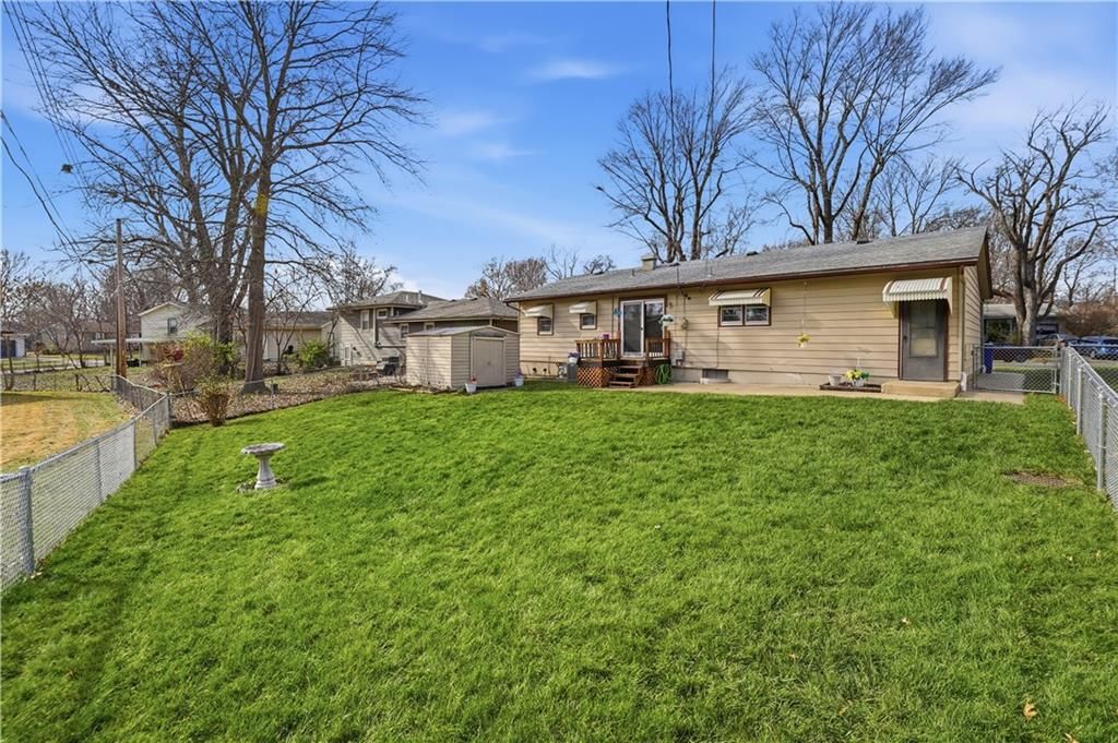 311 NE Arlington Circle — photo 24