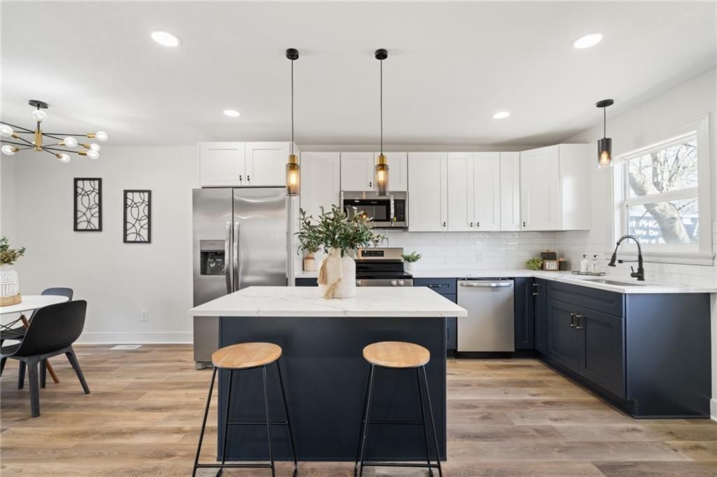 1339 S Hocker Avenue — photo 14