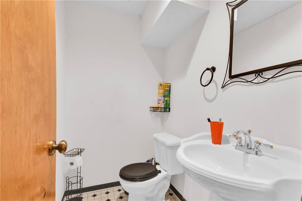 2431 S Ponca Avenue — photo 21