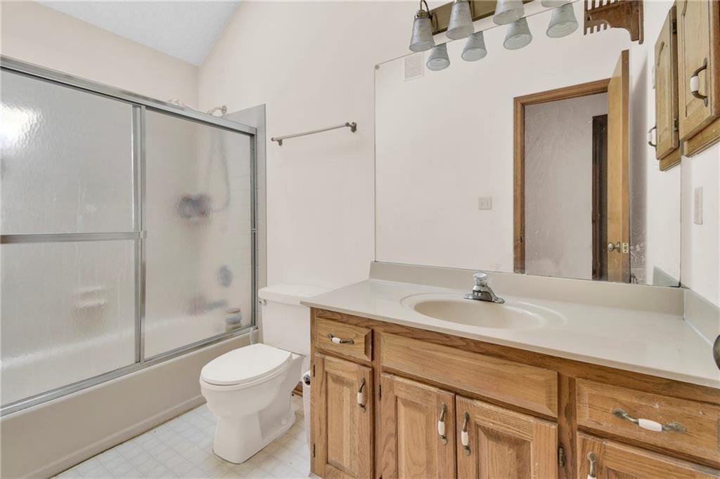 2431 S Ponca Avenue — photo 30
