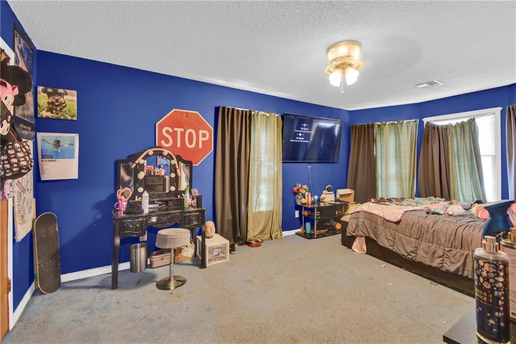 2431 S Ponca Avenue — photo 32