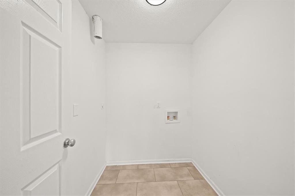 1948 N 80th Court — photo 15