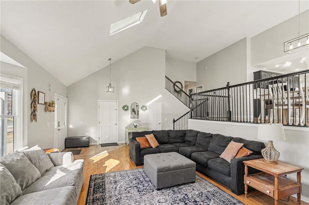 6015 NE Gladstone Lane — photo 4