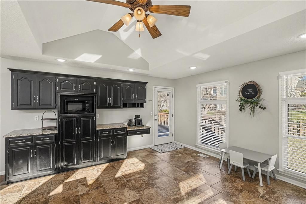 6015 NE Gladstone Lane — photo 14