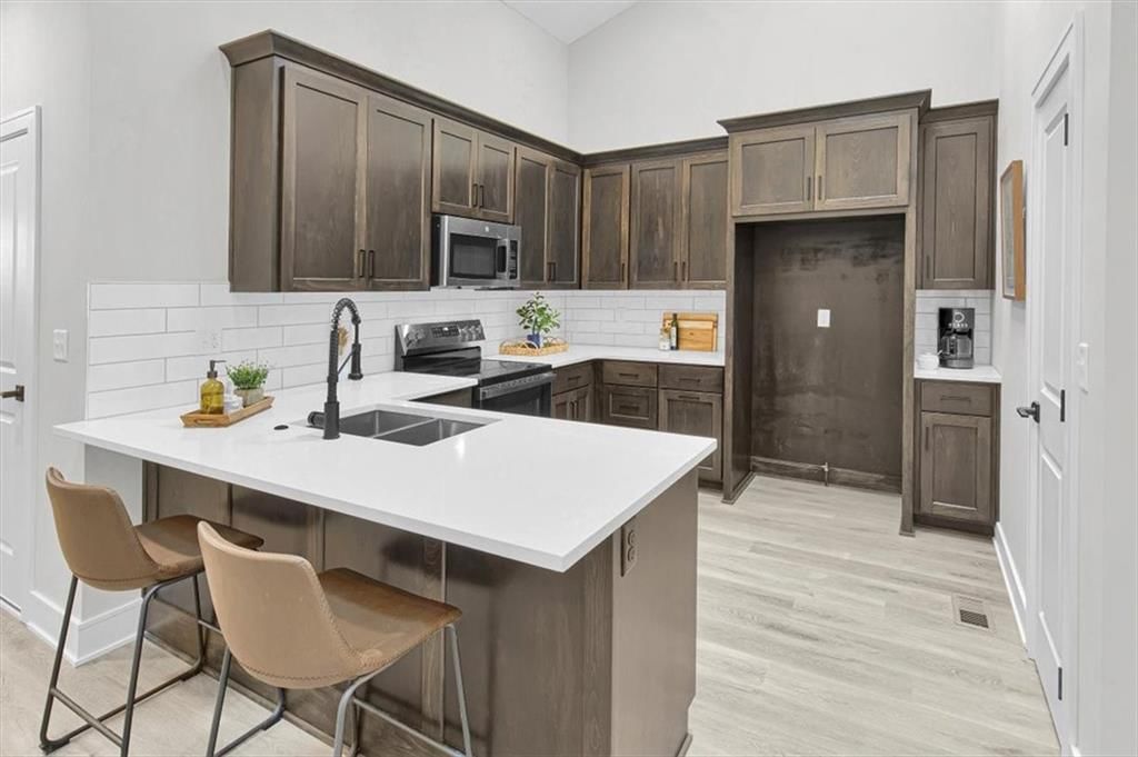 5829 Hunter Court — photo 11