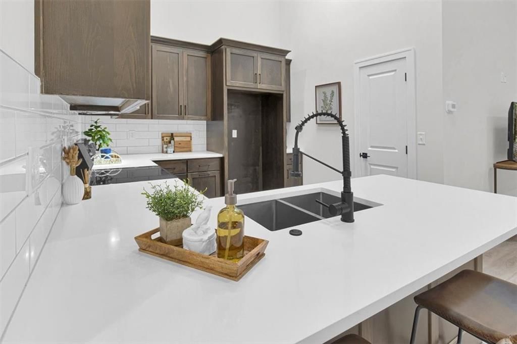 5829 Hunter Court — photo 13