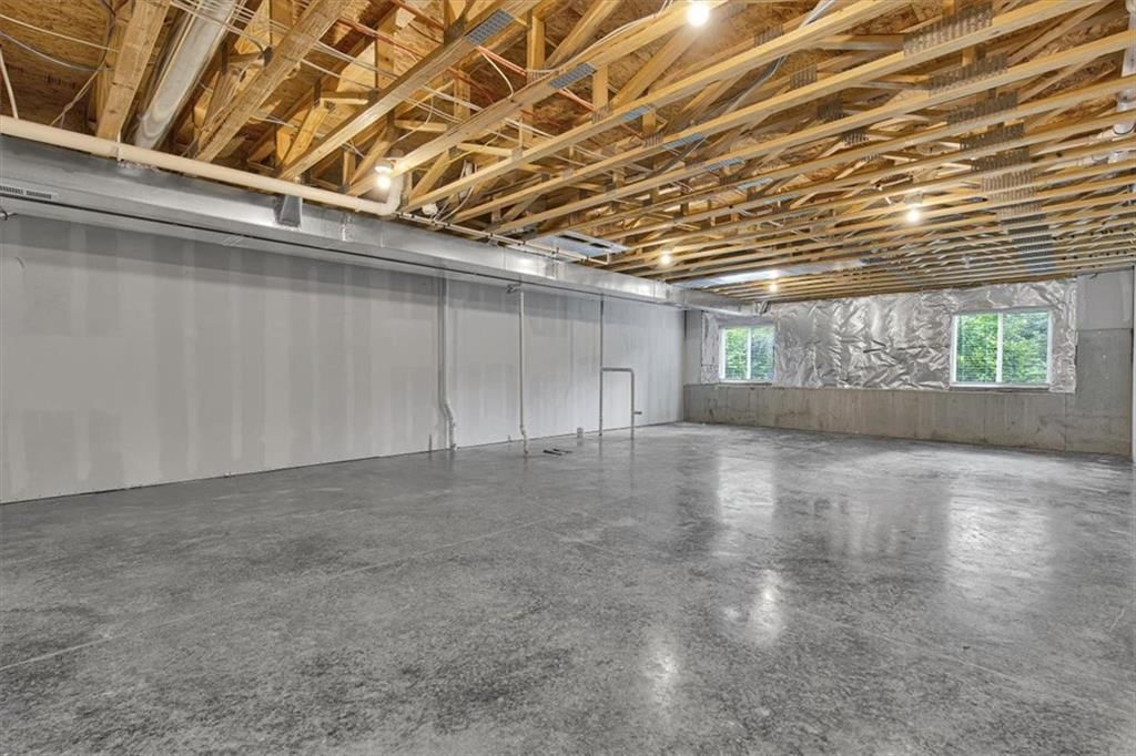5829 Hunter Court — photo 32