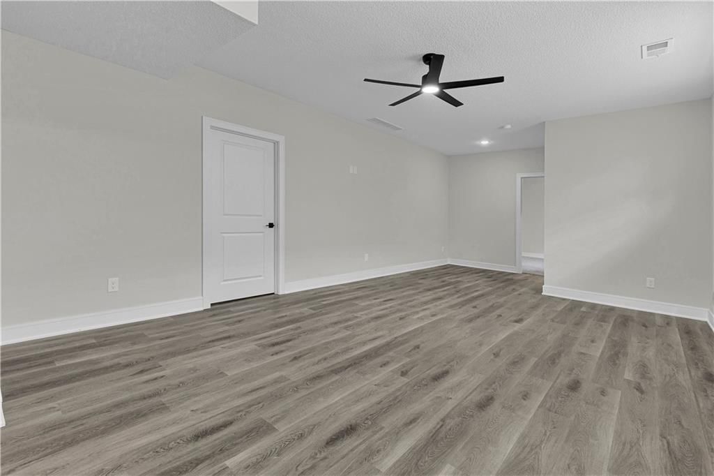 5829 Hunter Court — photo 52