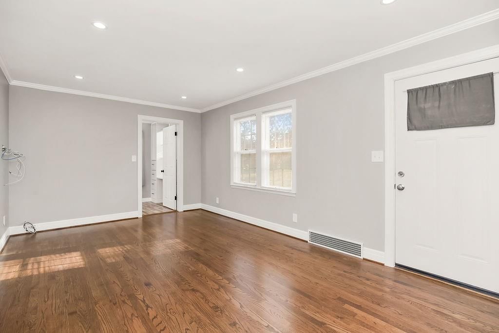 12510 Johnson Drive — photo 6