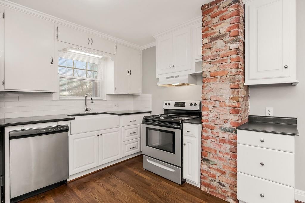 12510 Johnson Drive — photo 9