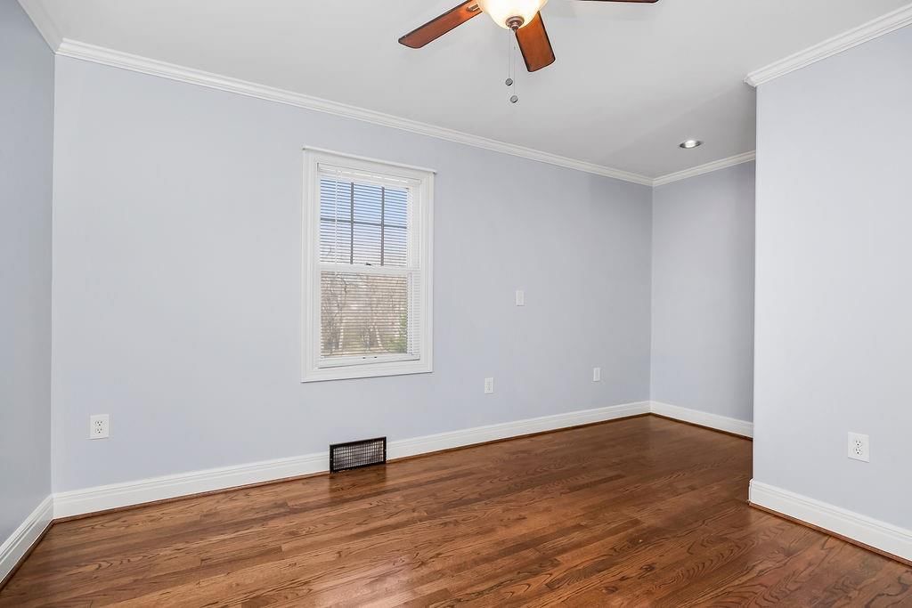 12510 Johnson Drive — photo 16