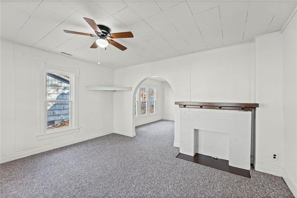 311 S Sycamore Street — photo 4