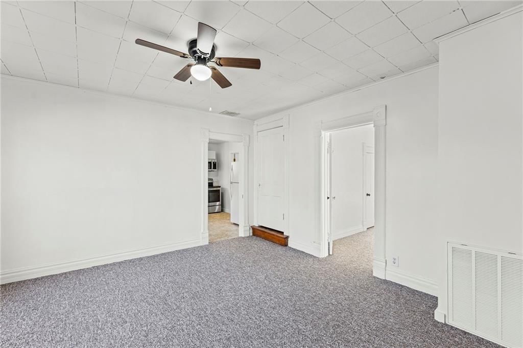 311 S Sycamore Street — photo 10