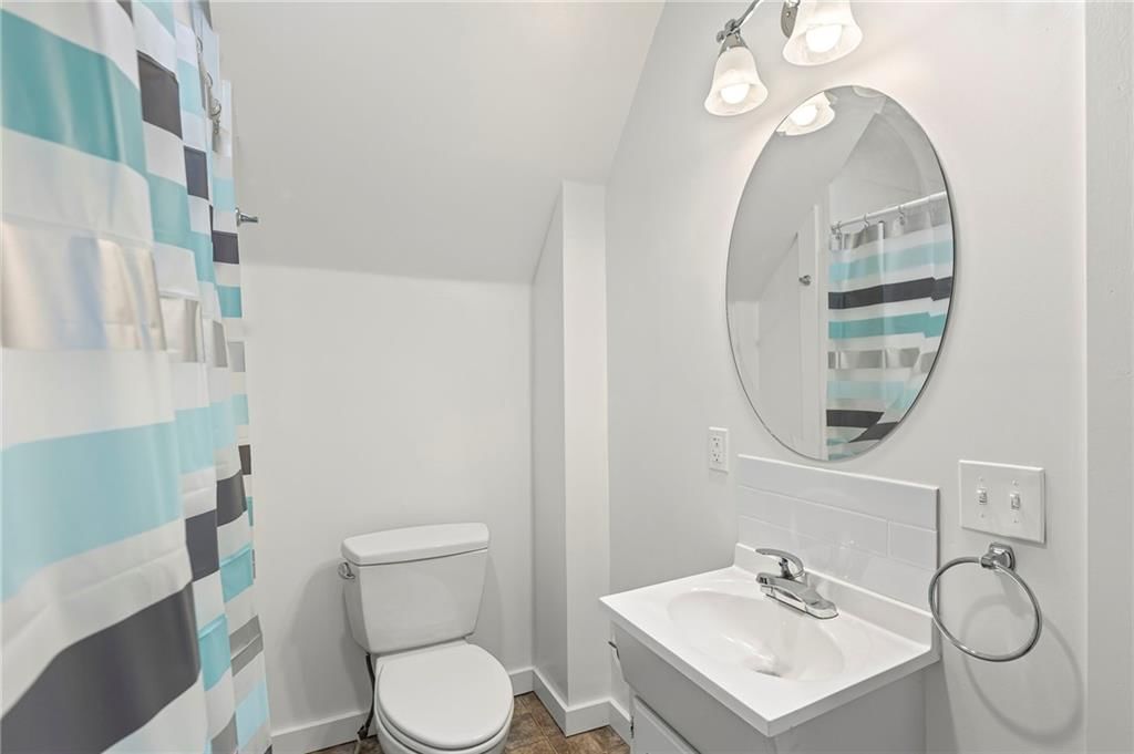 311 S Sycamore Street — photo 15