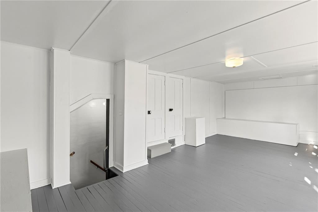 311 S Sycamore Street — photo 22
