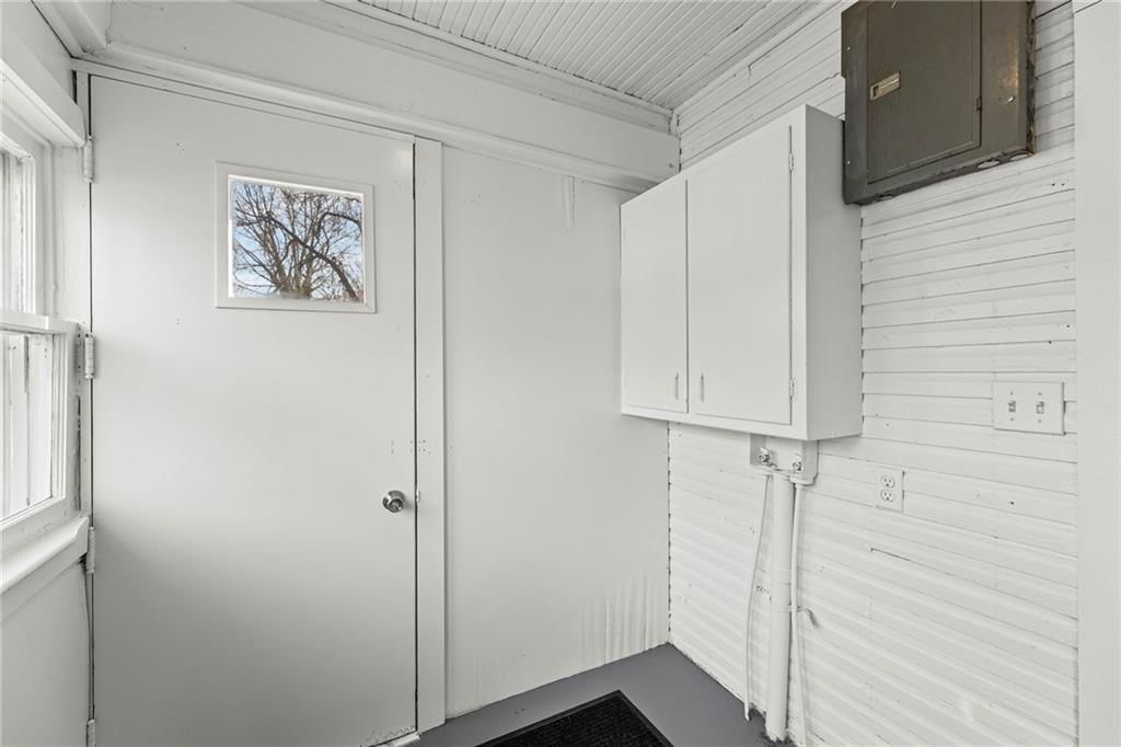 311 S Sycamore Street — photo 23