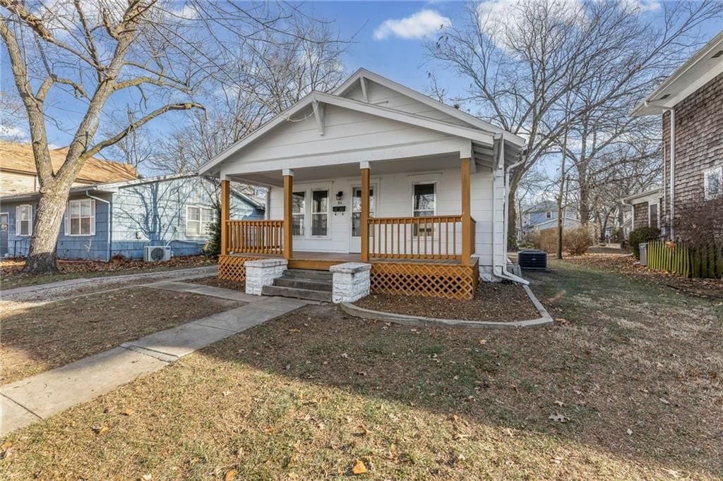 311 S Sycamore Street — photo 30