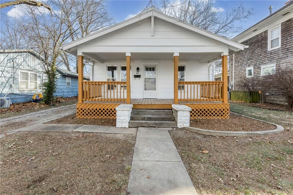 311 S Sycamore Street — photo 31