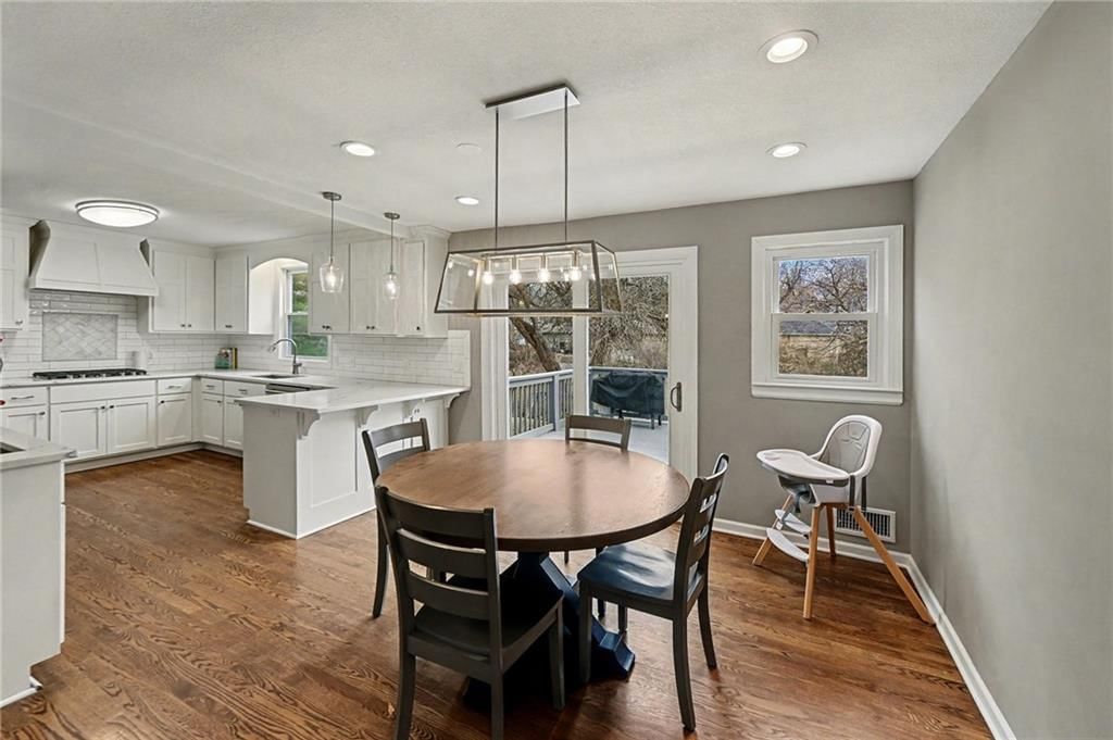 8001 Dearborn Drive — photo 10