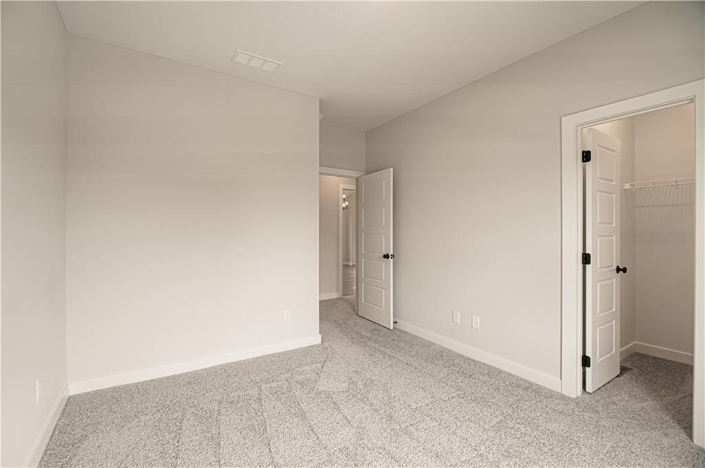 1026 Jasmine Drive — photo 21