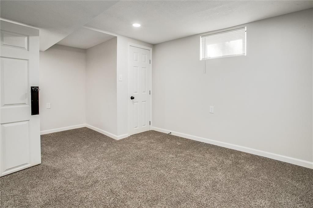 8819 E 85th Street — photo 22