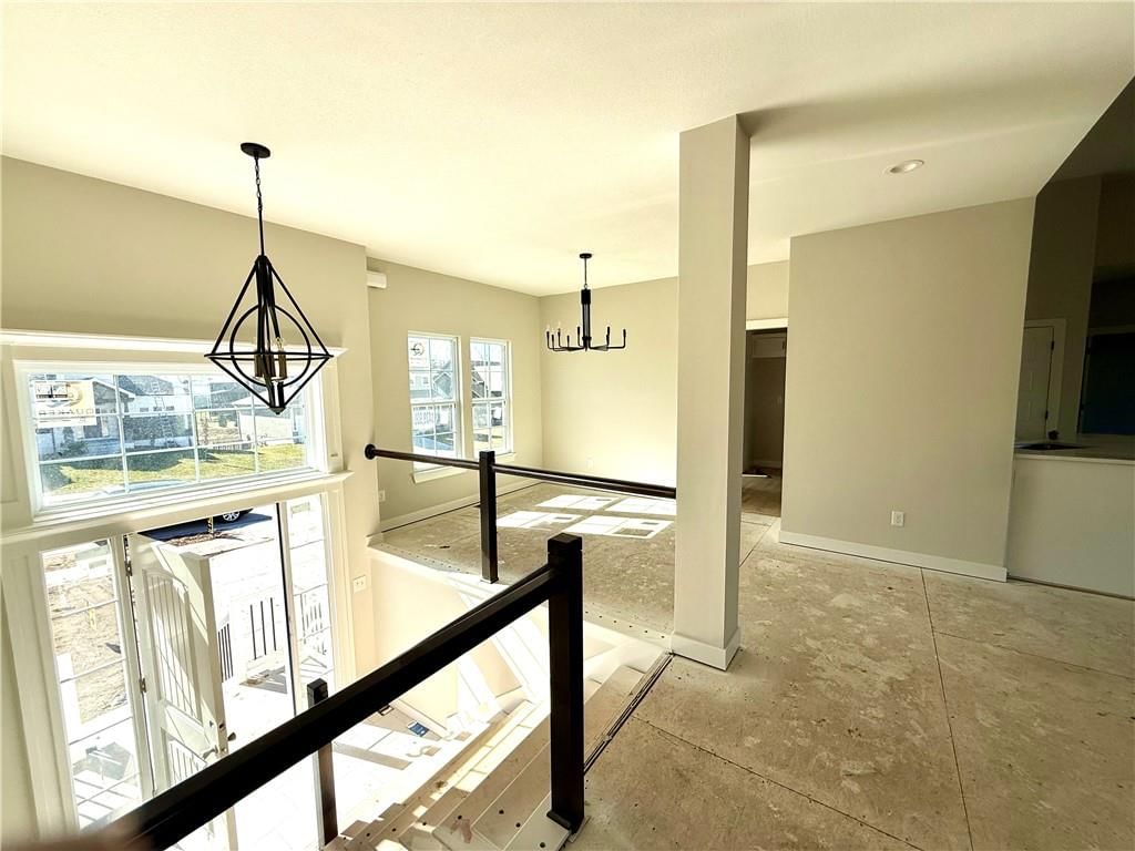 1022 Jasmine Drive — photo 2