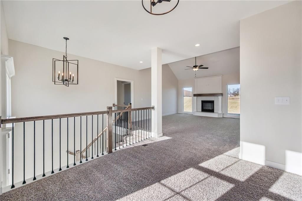 1022 Jasmine Drive — photo 8