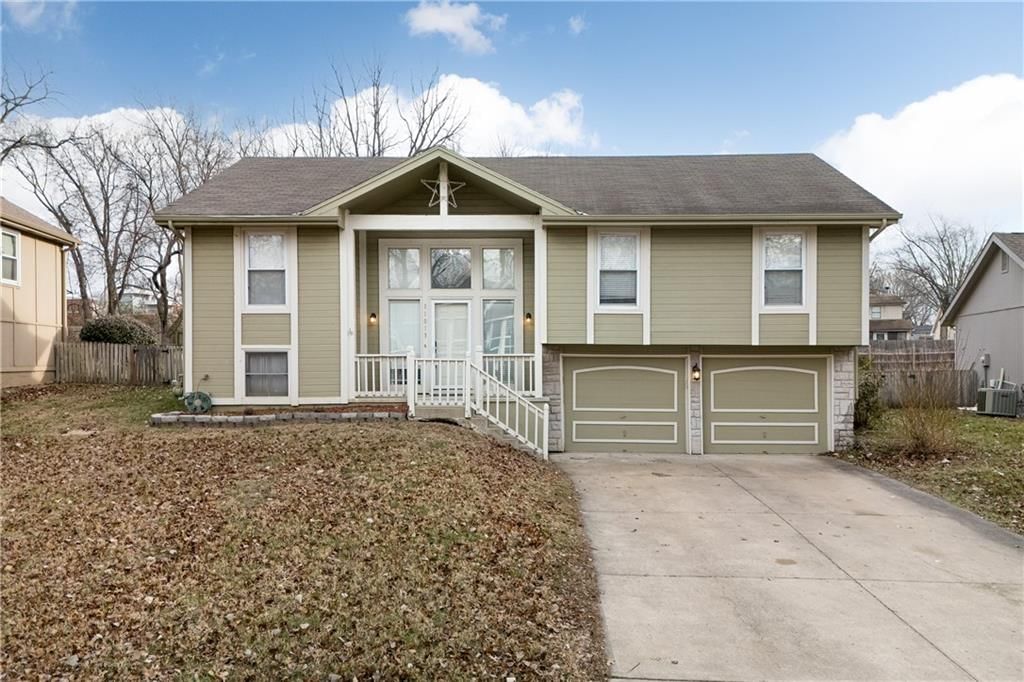 11013 N McGee Street, Kansas City, MO