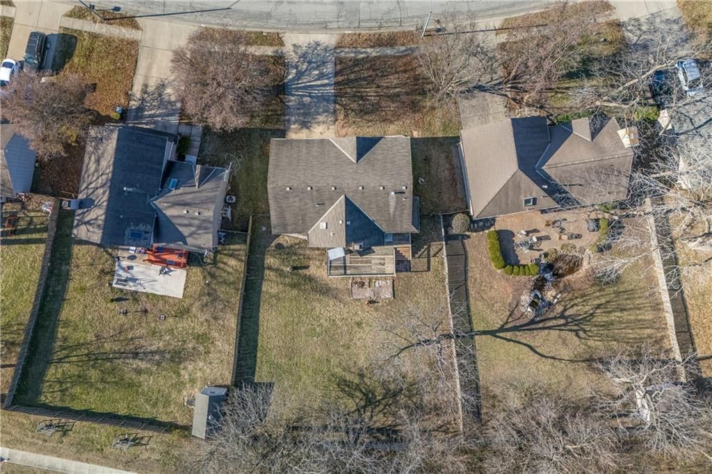 11013 N McGee Street — photo 7