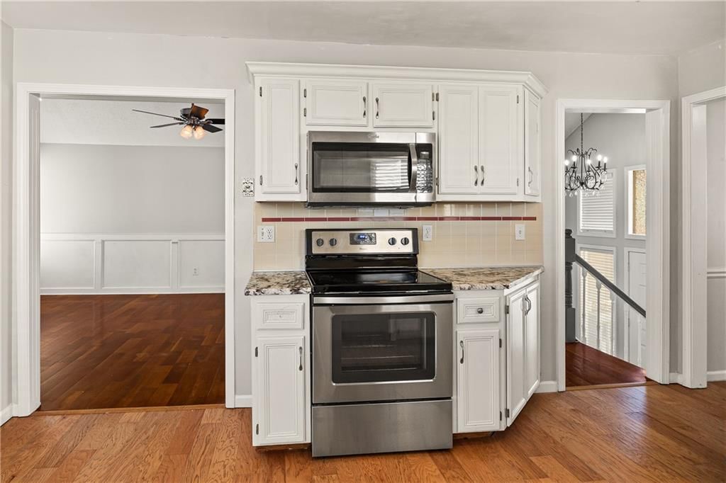 11013 N McGee Street — photo 15