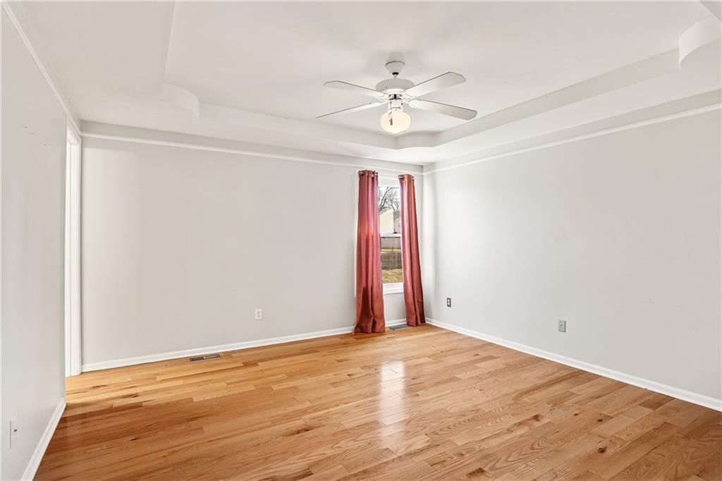 11013 N McGee Street — photo 30