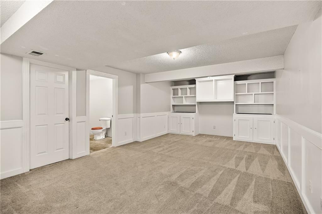 11013 N McGee Street — photo 33