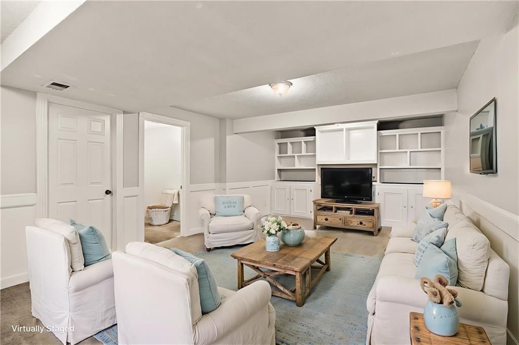 11013 N McGee Street — photo 34