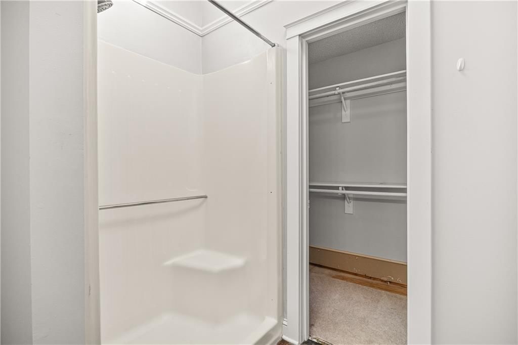 11013 N McGee Street — photo 37