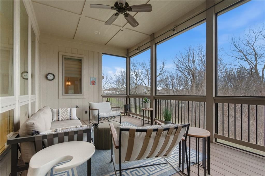 1808 NE Parks Summit Boulevard — photo 7