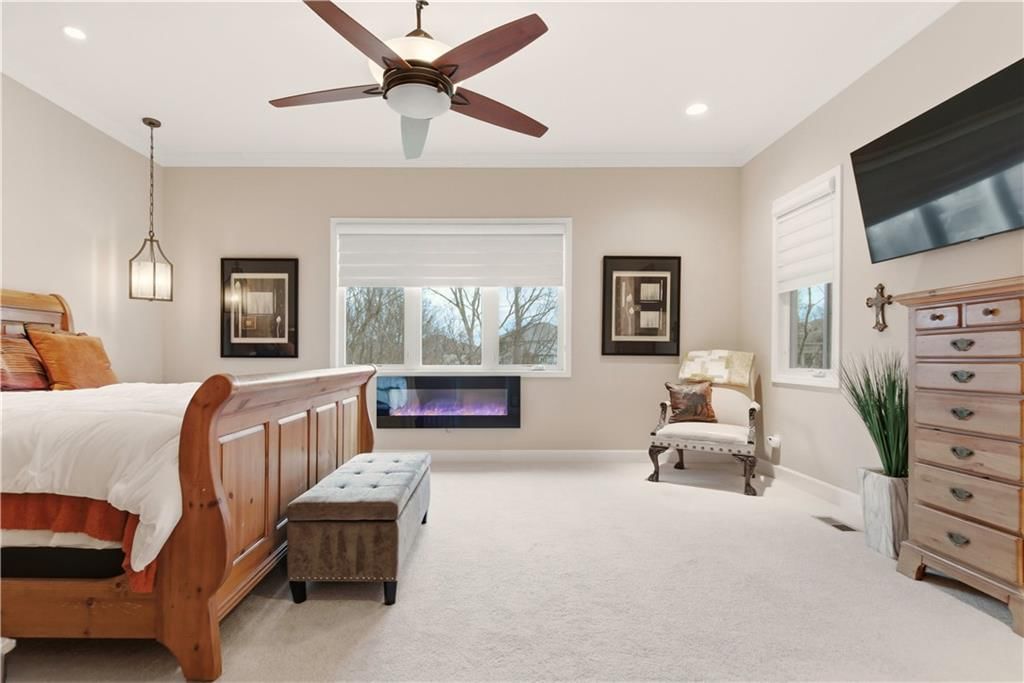 1808 NE Parks Summit Boulevard — photo 33
