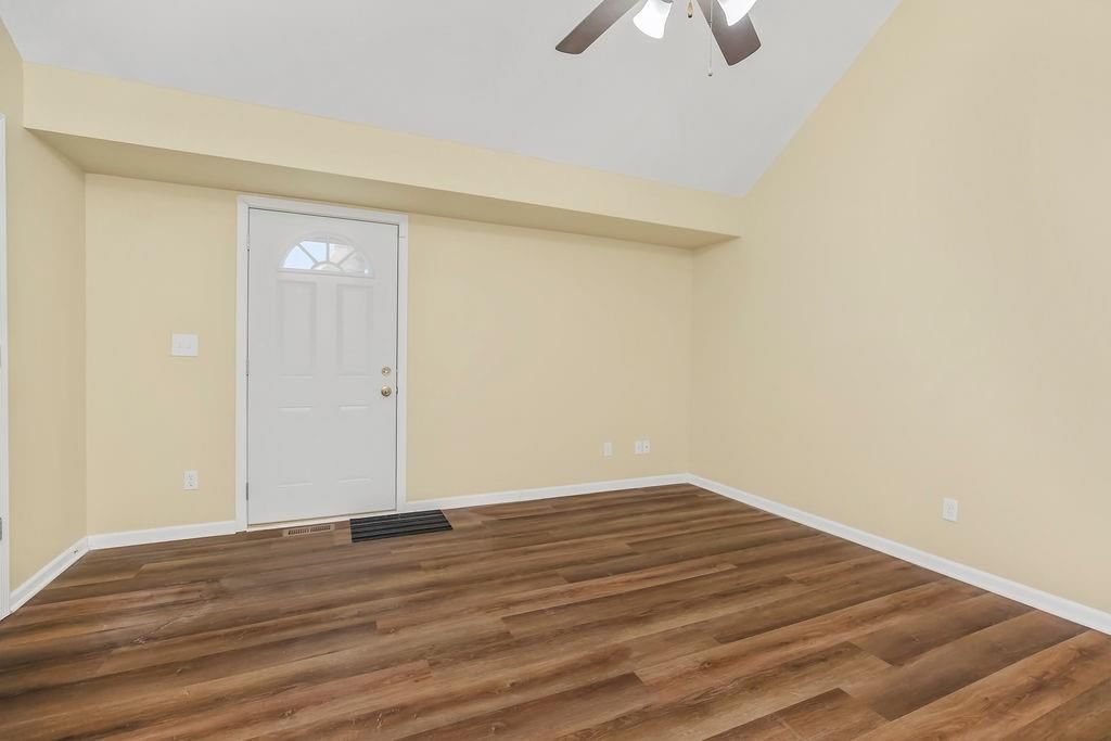 2085 Country View Court — photo 14