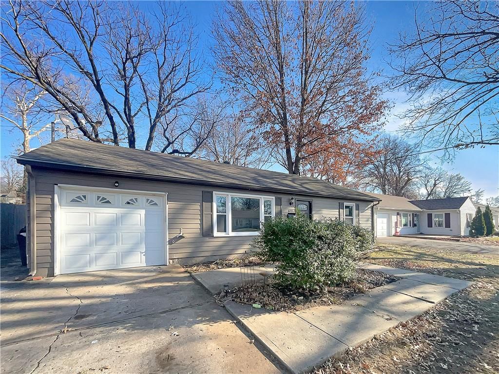 6705 N Charlotte Street — photo 15