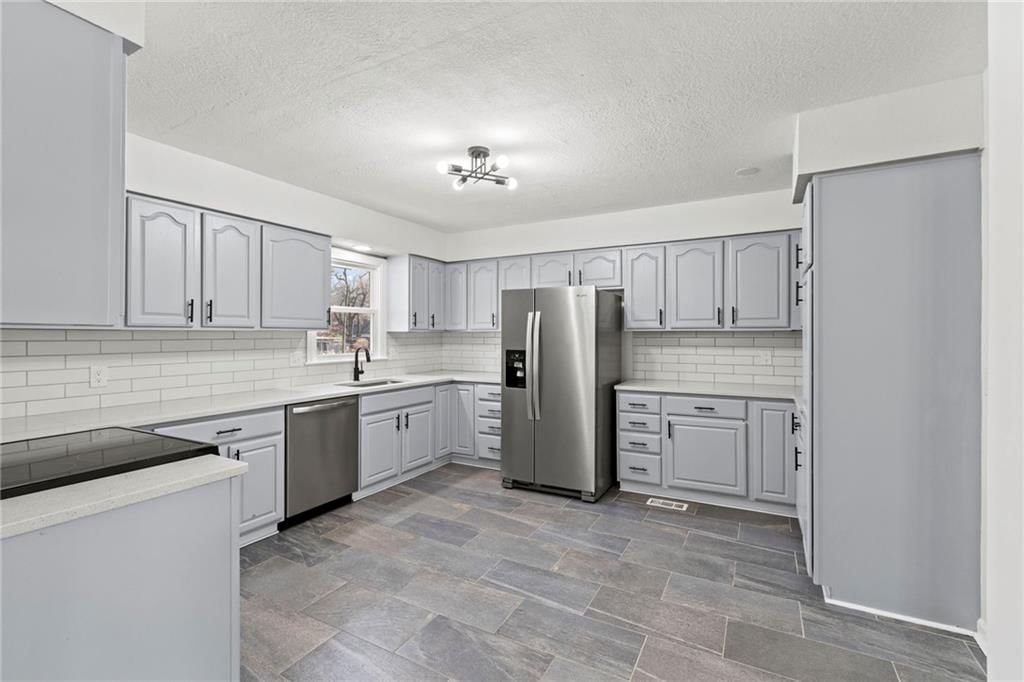 7809 Lamar Avenue — photo 17