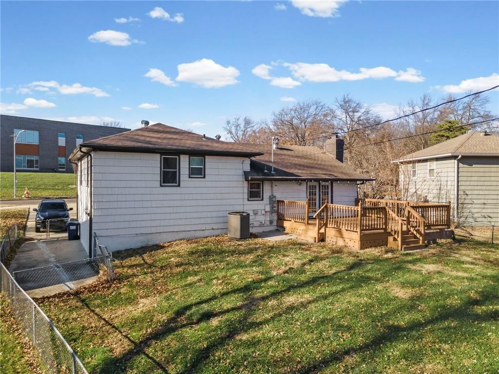 7809 Lamar Avenue — photo 43
