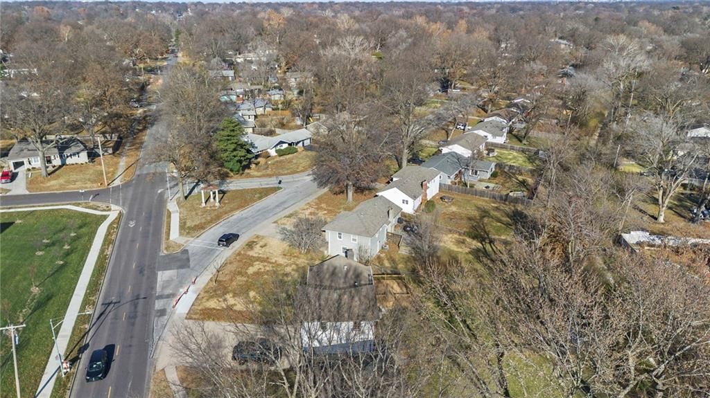 7809 Lamar Avenue — photo 52