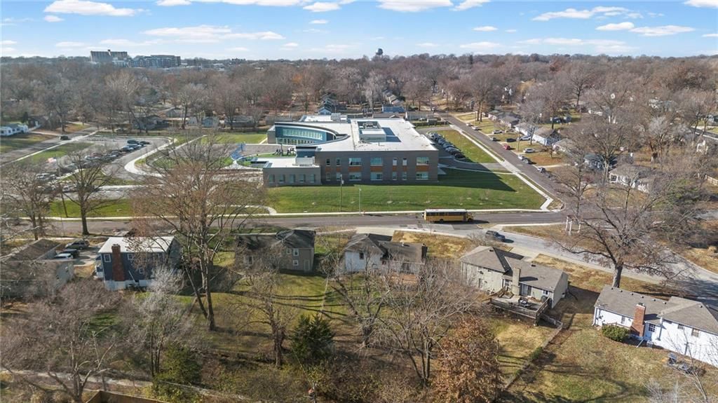 7809 Lamar Avenue — photo 54