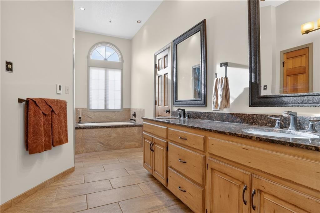 5008 NW 87th Street — photo 12