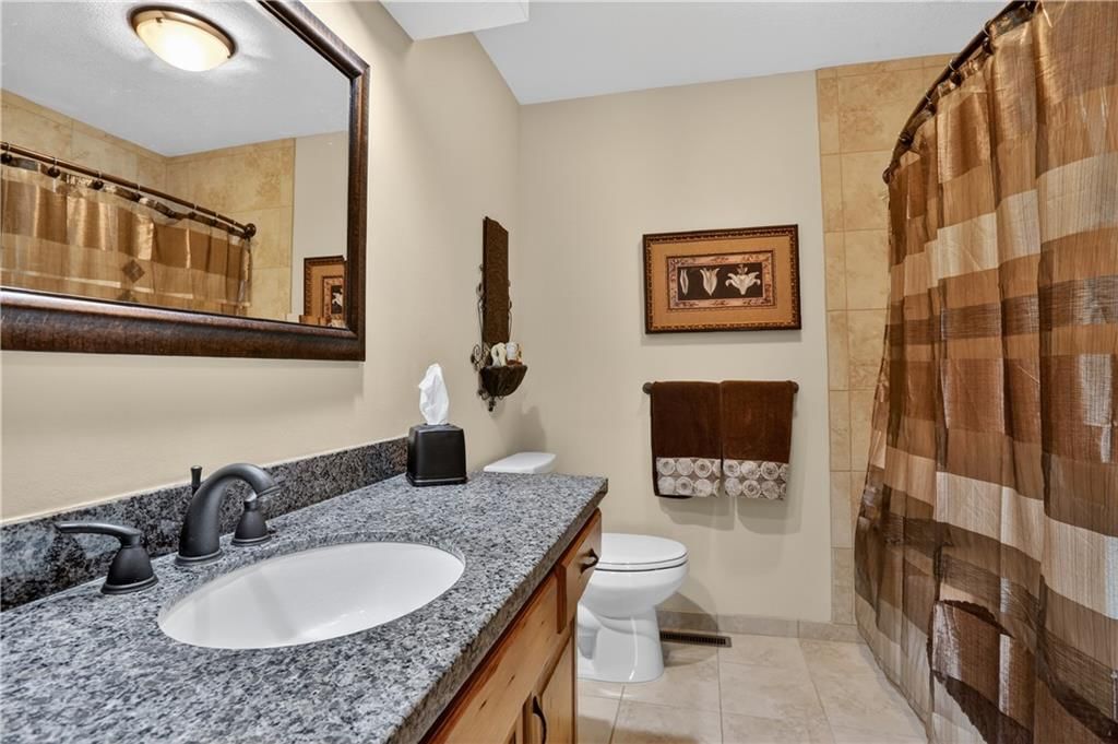 5008 NW 87th Street — photo 13