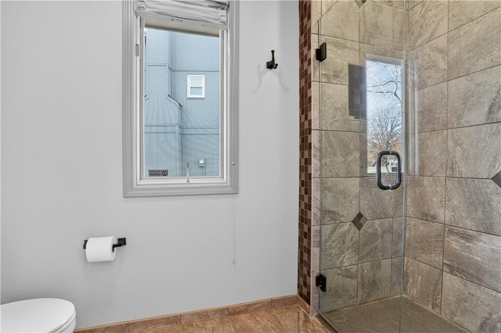 5008 NW 87th Street — photo 14