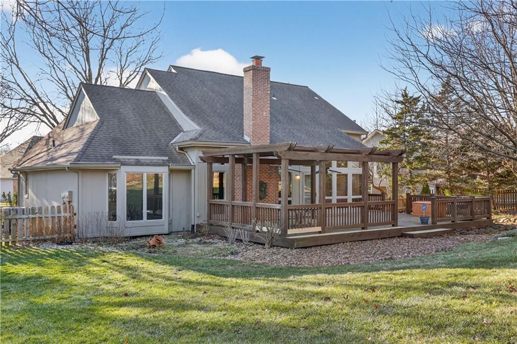 5008 NW 87th Street — photo 33