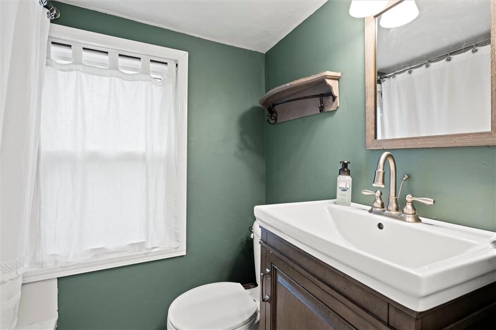 8242 Belleview Avenue — photo 29