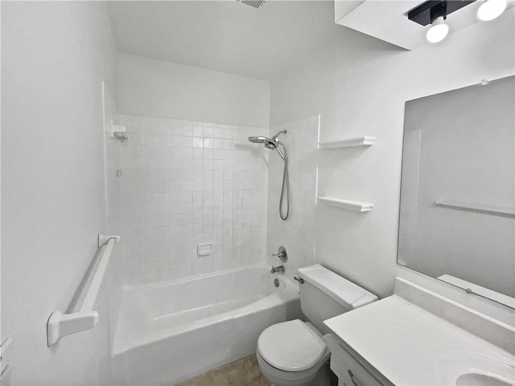 8700 NW 81st Terrace — photo 13