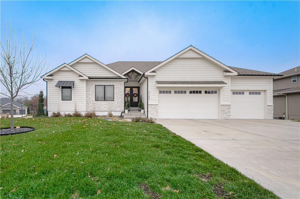 2148 Foxtail Drive, Kearney, MO