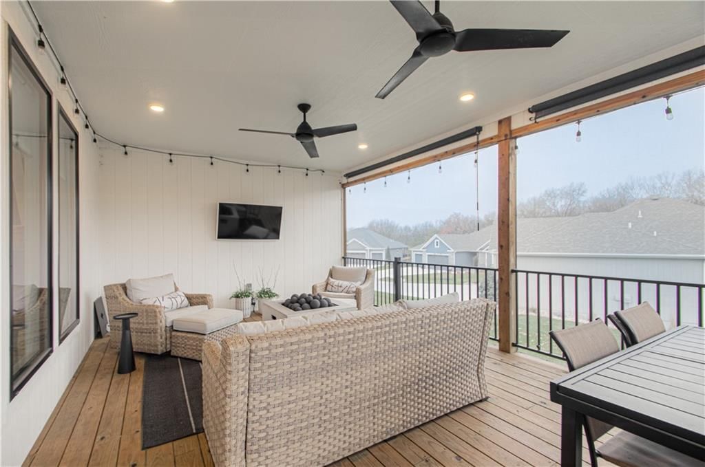 2148 Foxtail Drive — photo 41